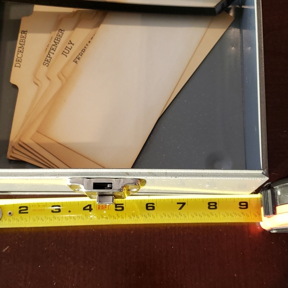 Vintage Versa metal check  File Box - Picture 3 of 5